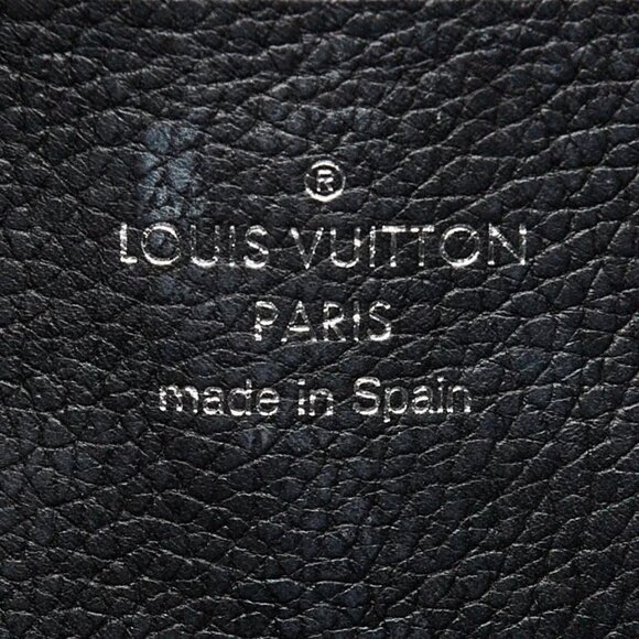 Louis Vuitton Black Leather MyLockMe Chain Pochette Bag - Picture 9 of 11